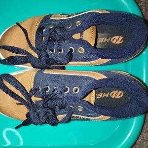 heelys